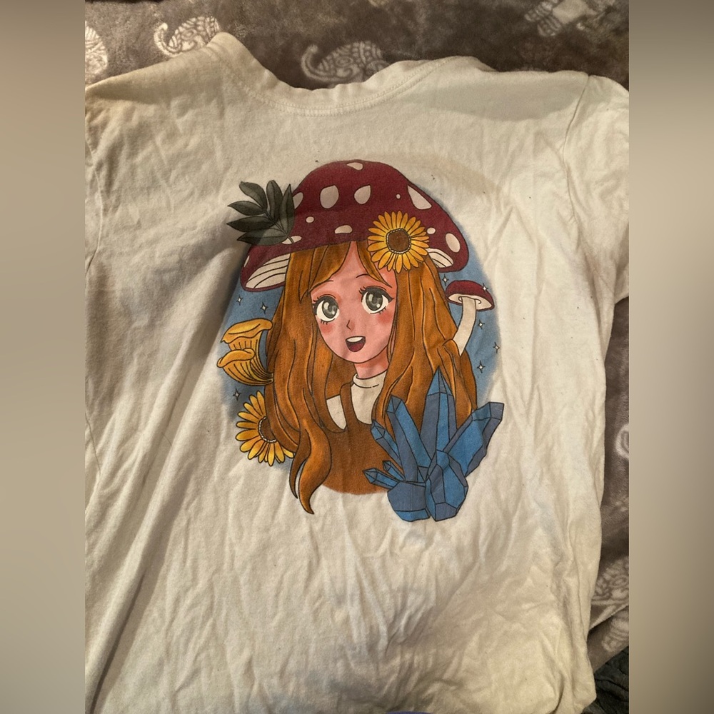 hot topic tee
